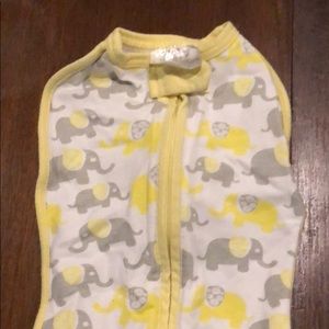 Woombie swaddle